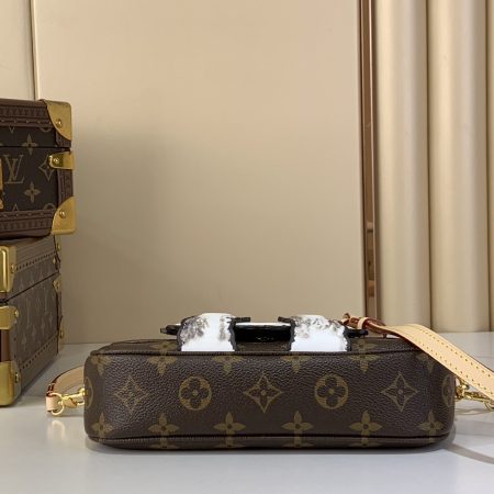 LV Wallet On Chain Ivy Monogram Canvas - Image 4