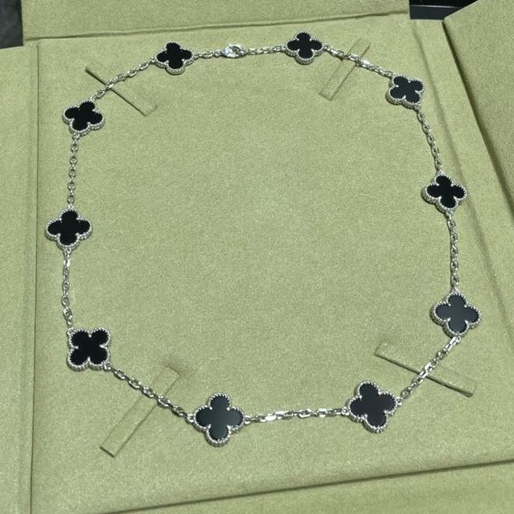 Van Cleef & Arpels Vca Necklace - Image 1