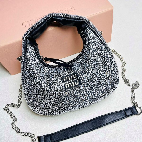 Miu Miu Wander