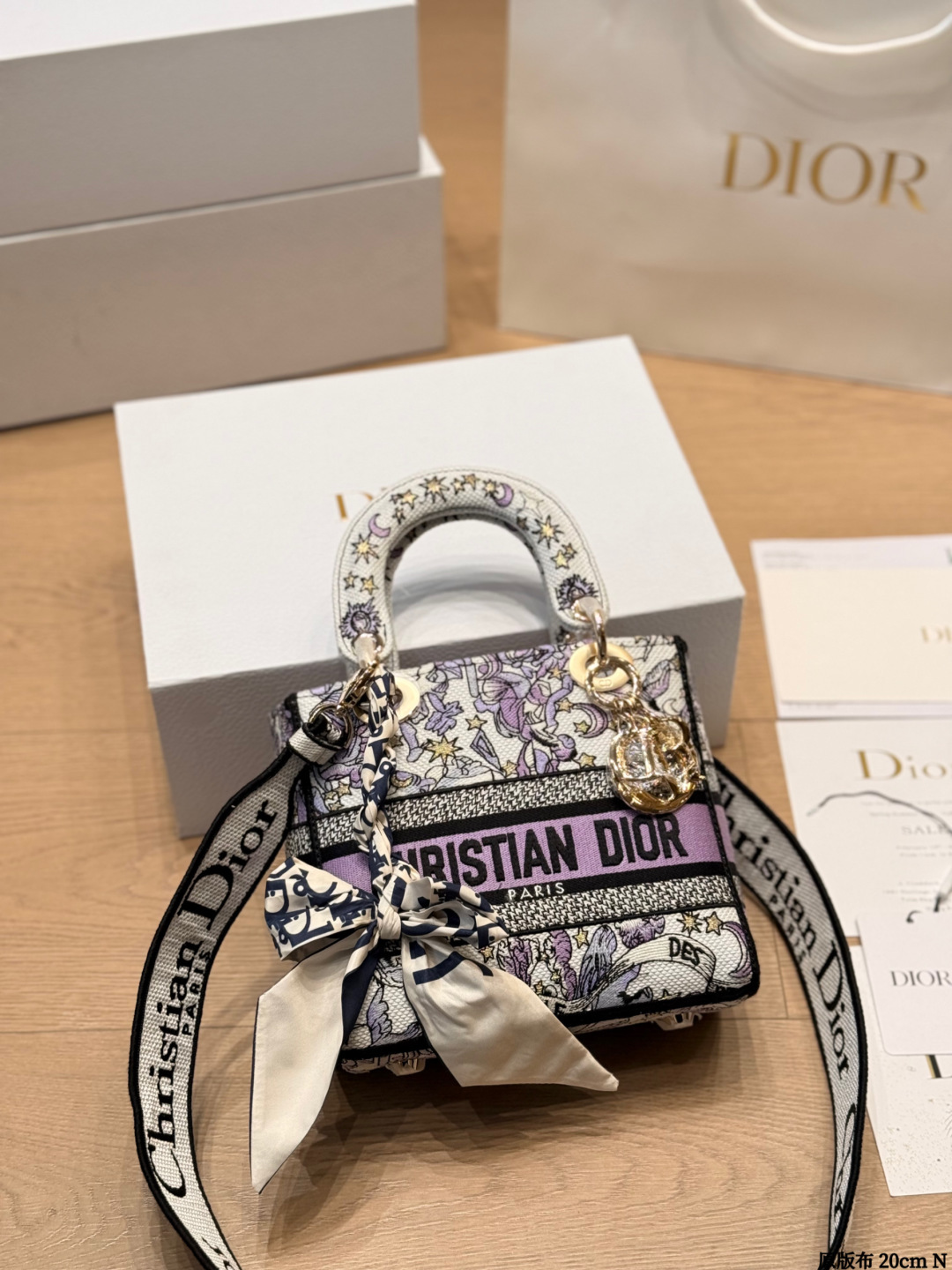 Dior Lady D-Lite Bag - Image 4