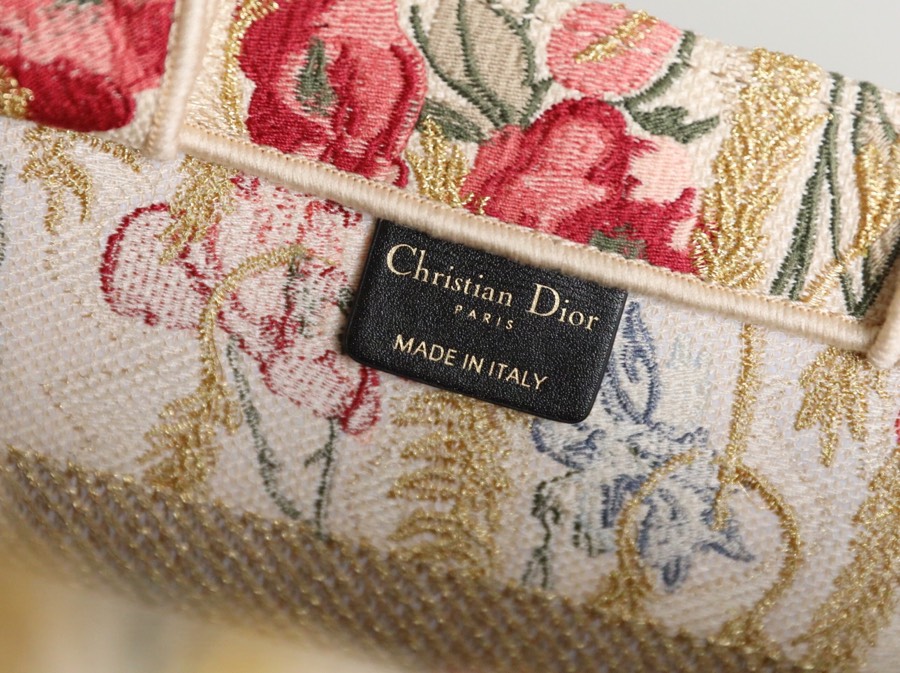 Dior Book Tote Natural Multicolor Raffia Embroidered With Dior Petites Fleurs - Image 2