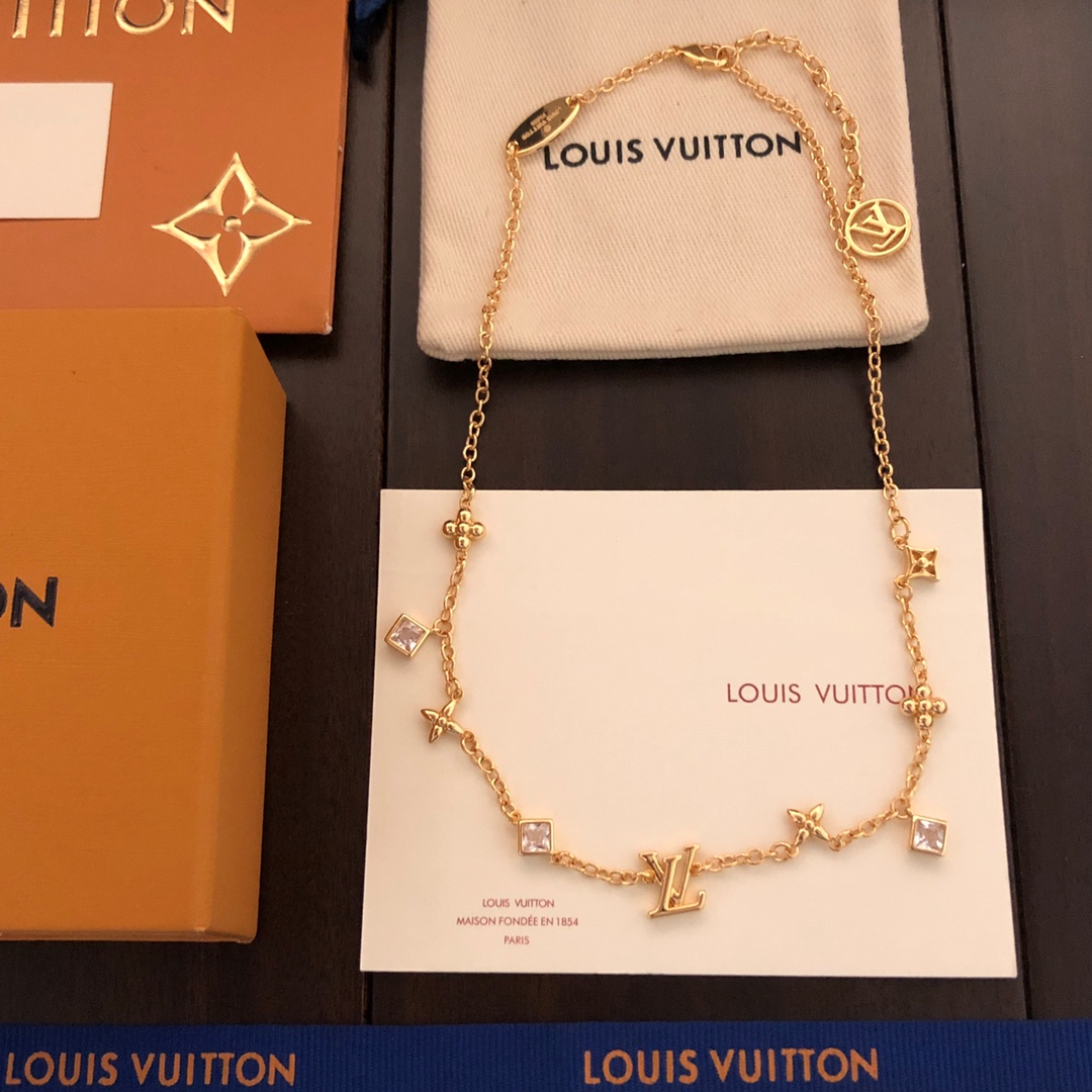LV Diamond Bracelets M1040A & Necklaces M01322 - Image 3