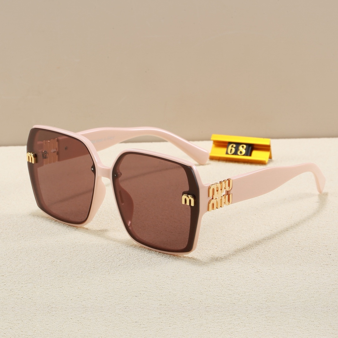 Miu Miu Fashionable Sunglasses - Image 7
