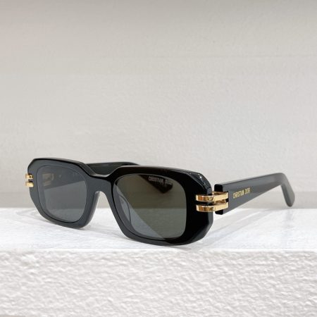 Dior Square Sunglasses Top Quality - Image 1