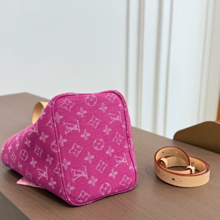 LV Allinbb Bucket Bag Denim Bag - Image 6
