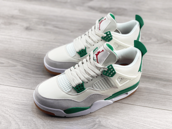 Jordan4 “ Pine Green"