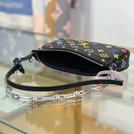 LV x TM Pochette Accessories Top Quality - Image 5