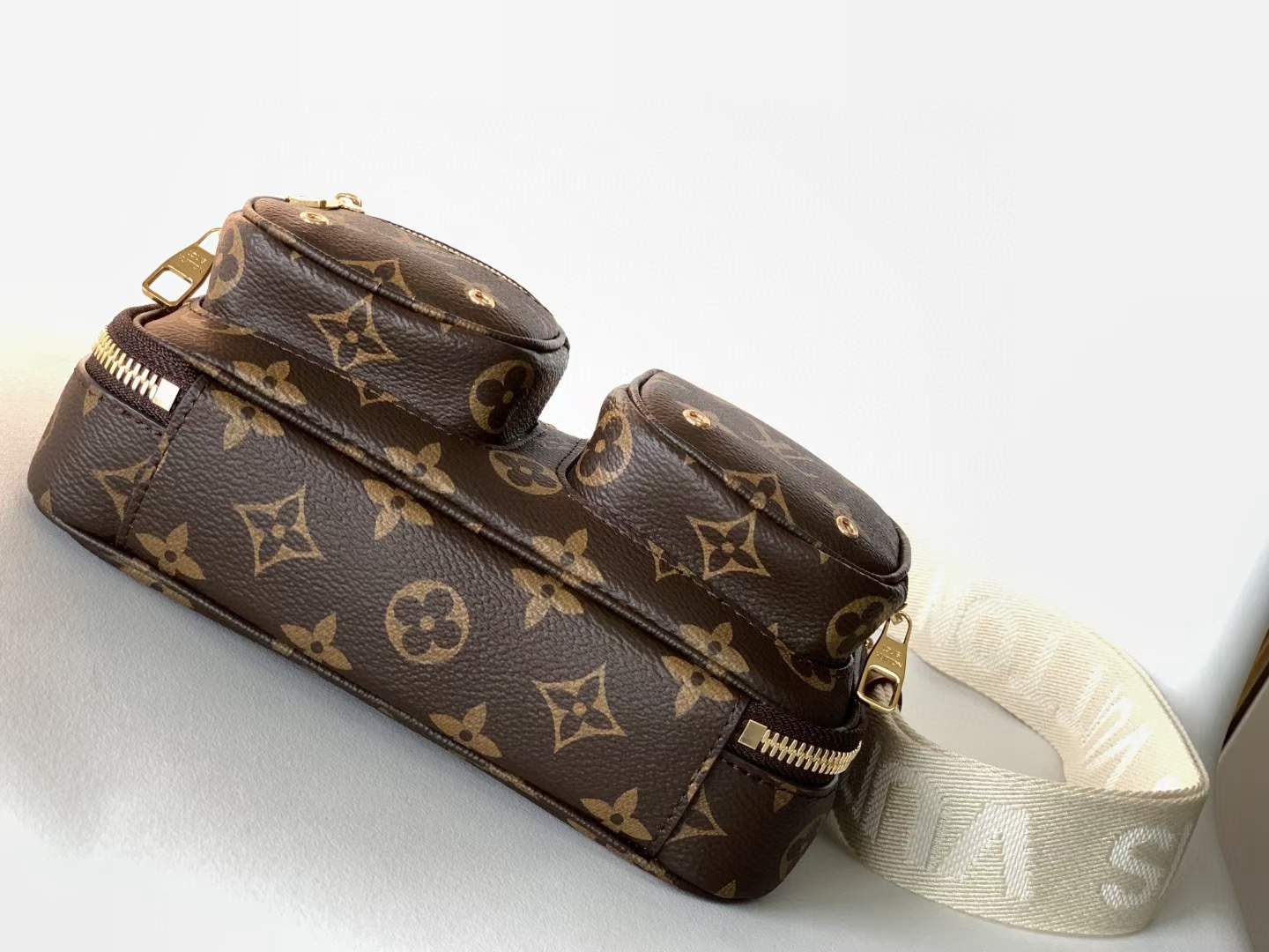 LV Monogram Utility Crossbody Bag - Image 4