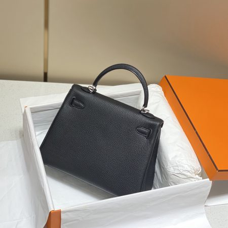Hermès Kelly 25 black togo leather palladium hardware - Image 2