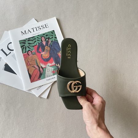 Gucci 26SS – Double G Wide-Toe Flat Sandals - Image 5