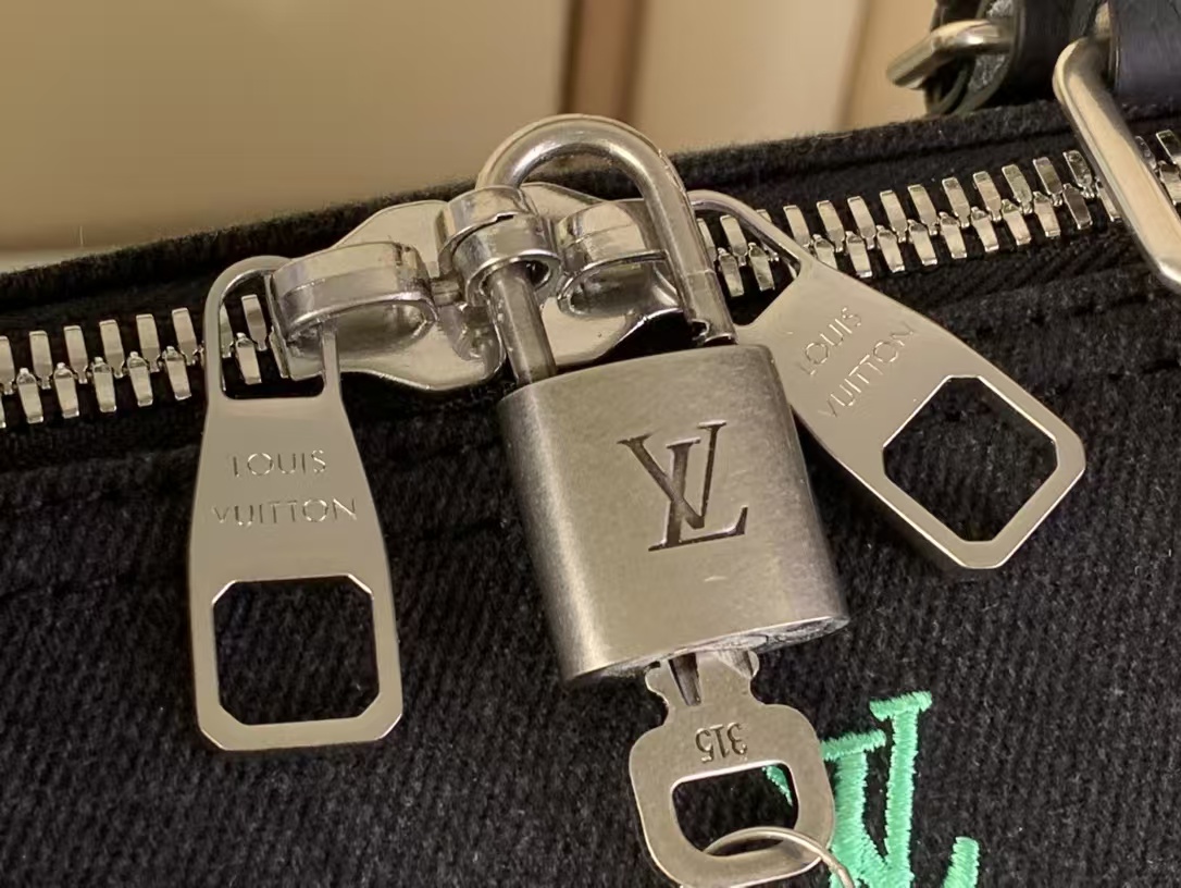 LV Keepall Travel Bag keepall - Image 6