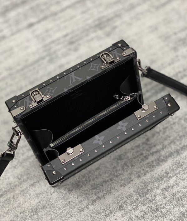 LV Clutch Box