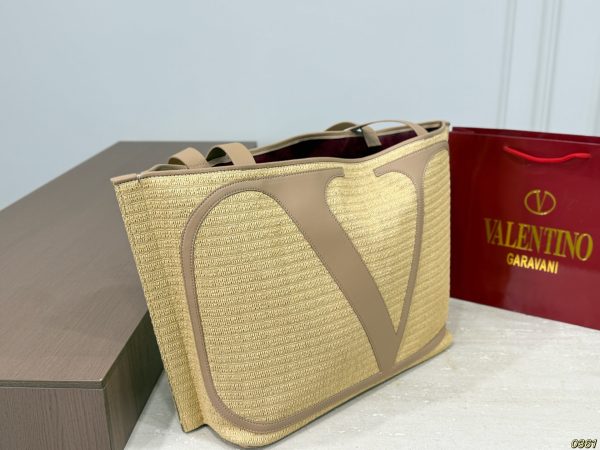 Valentino Garavani VivaSuperstar large shopping bag