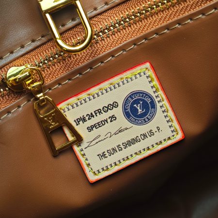 LV OnTheGo PM Bag - Image 6