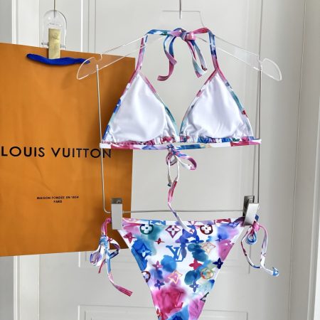 LV Two-Piece Swimsuit Swimwear - Image 5