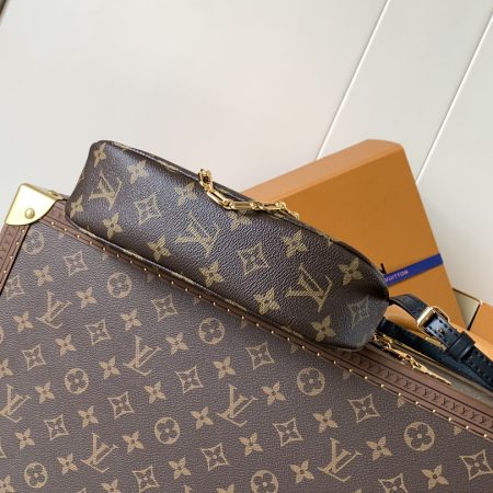 LV Catchy PM Monogram - Image 4