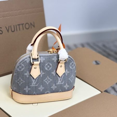 Lv Denim Shell Bag - Image 1