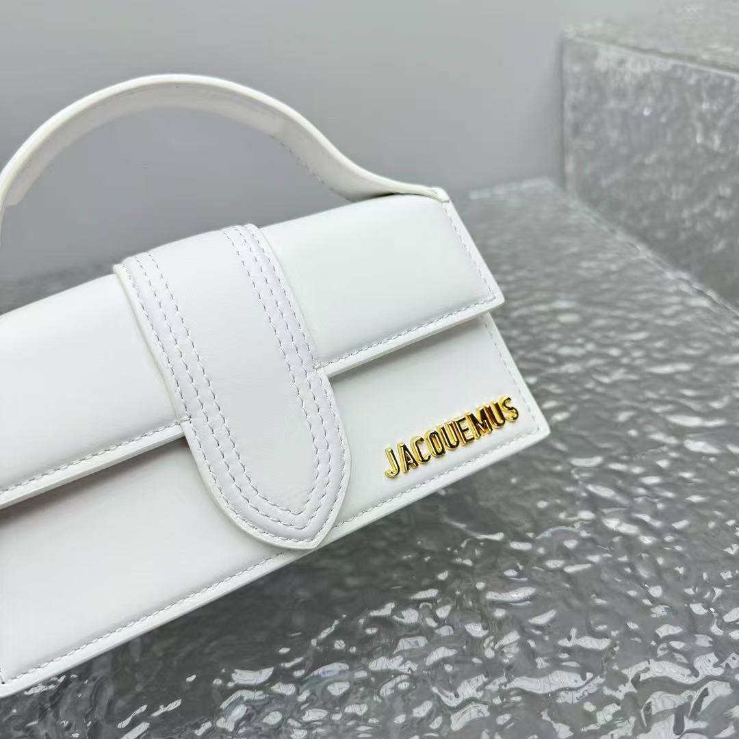 Jacquemus Bamnino Handbag White - Image 4