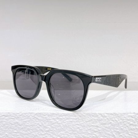 Dior Logo Leg Plate Frame sunglasses  Top quality - Image 2