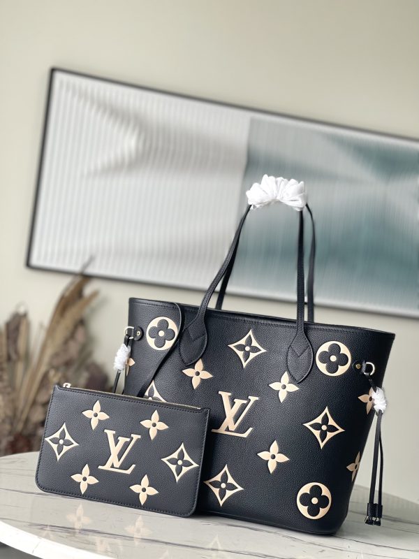 Neverfull MM m58907