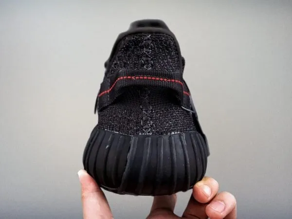 Yeezy350 Boost V2 Black