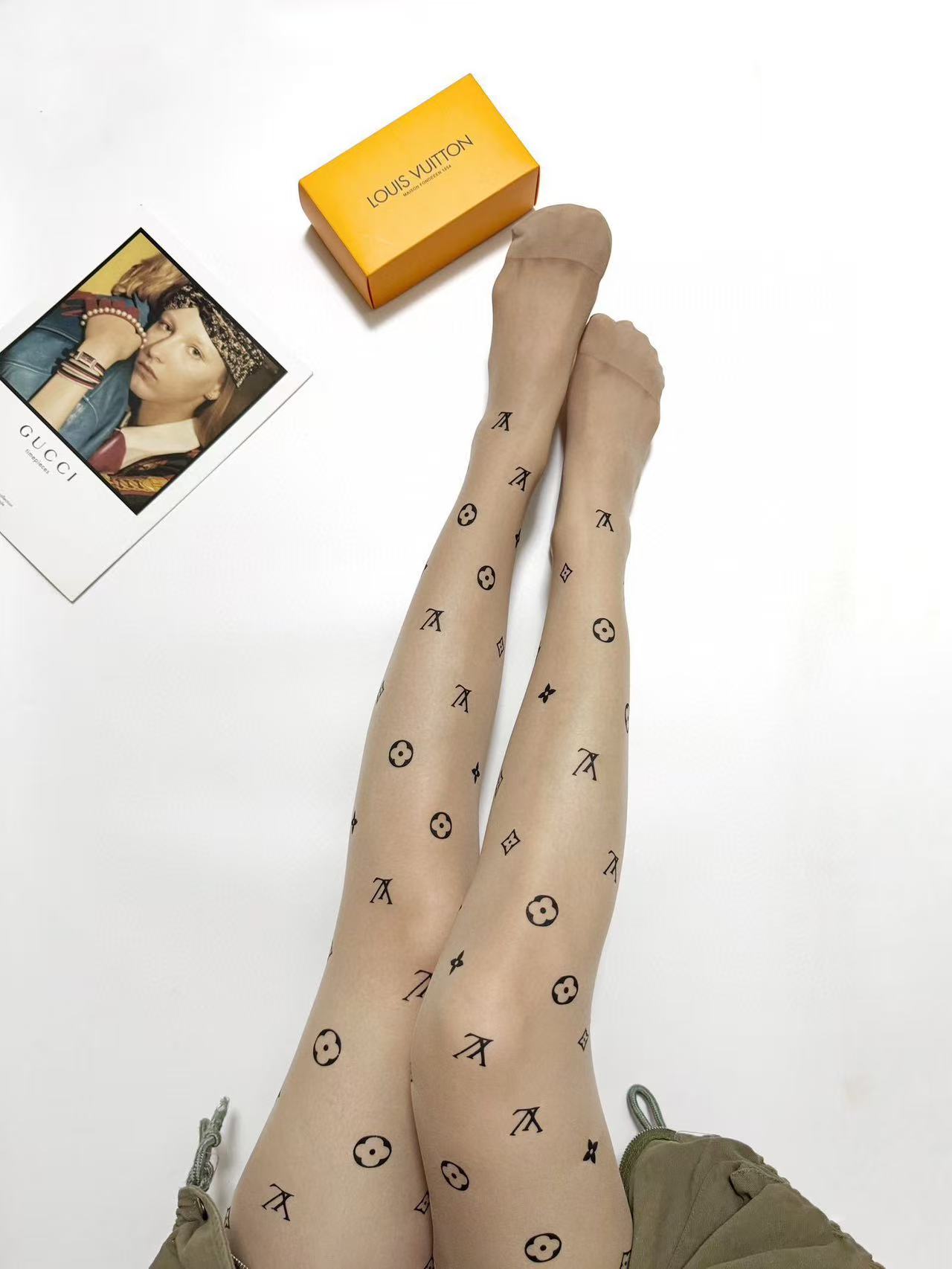 LV Monogram Mesh Stockings - Image 1