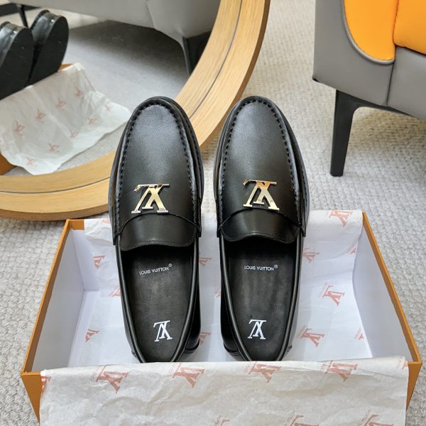 LV Major Loafer Shoes
