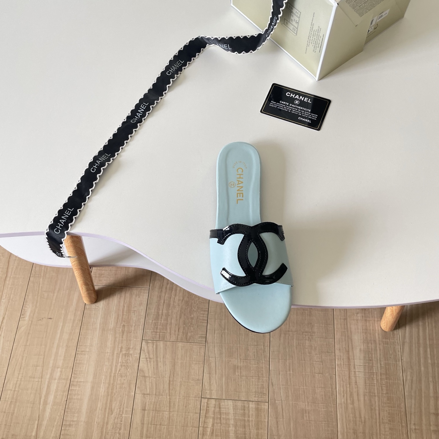 Chanel 26P Double C Two-Tone Flat Slippers - Image 3