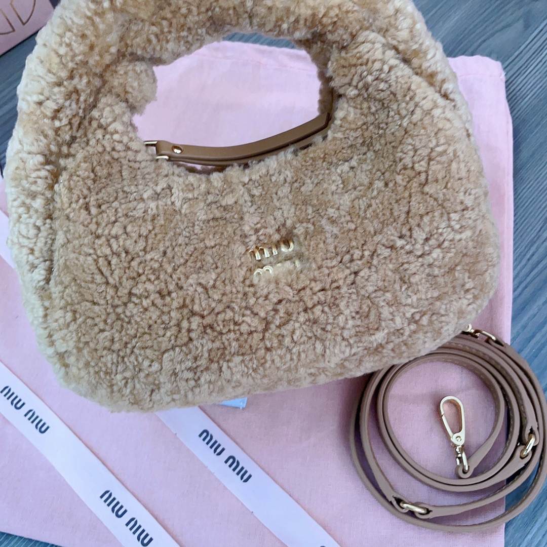 Miu Miu Wander Shearling Handbag, - Image 3