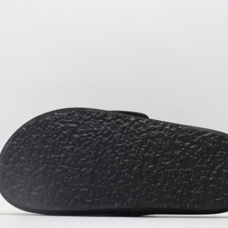 Yeezy Slide 3 - Image 8