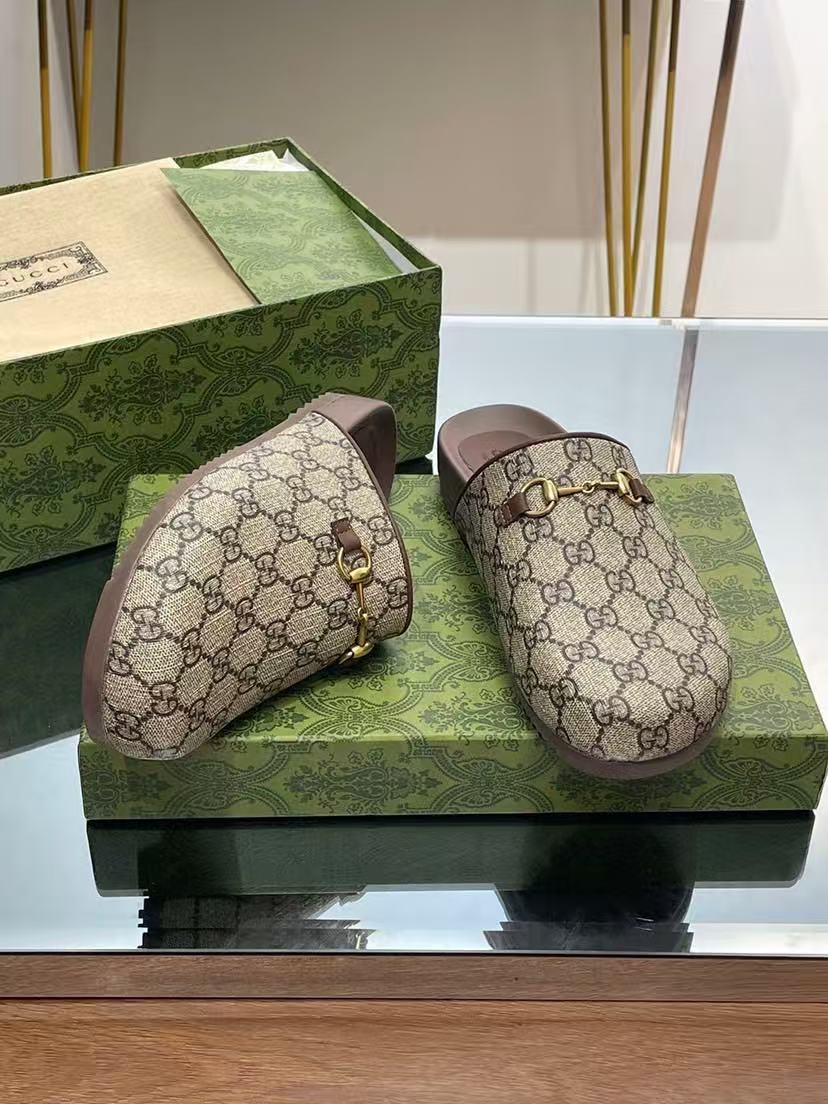 Gucci Horsebit mule in GG Supreme - Image 7