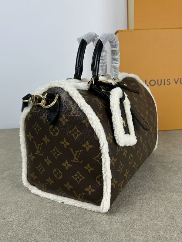 LV Speedy Soft Teddy 30 Bag