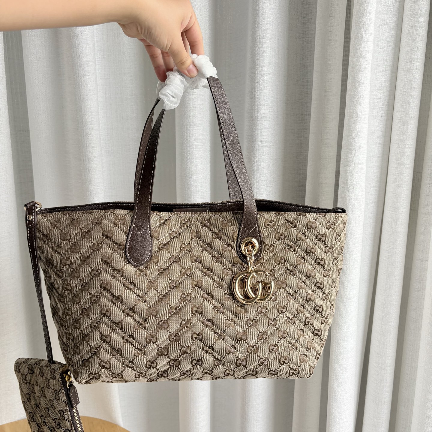 Gucci Marmont Medium Tote Bag - Image 7