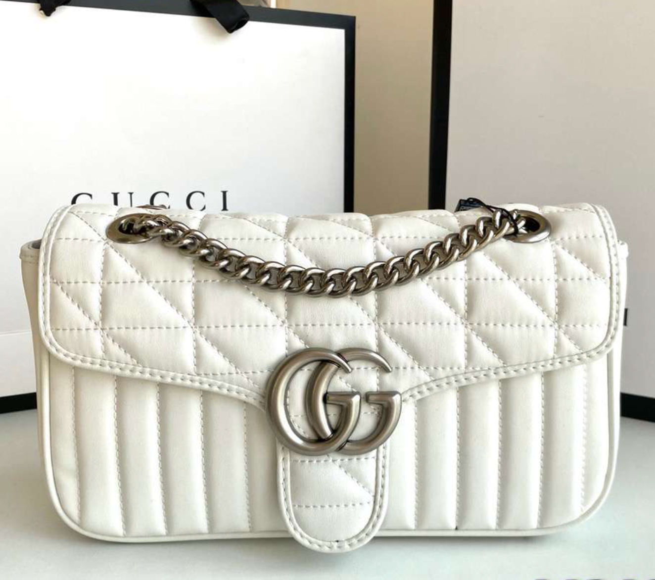 Gucci GG Marmont -Vertical stripes - Image 4