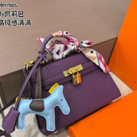 Hermès Kelly Bag - Image 3