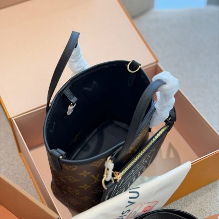 LV Neverfull Bandouliere Inside Out Bag - Image 9