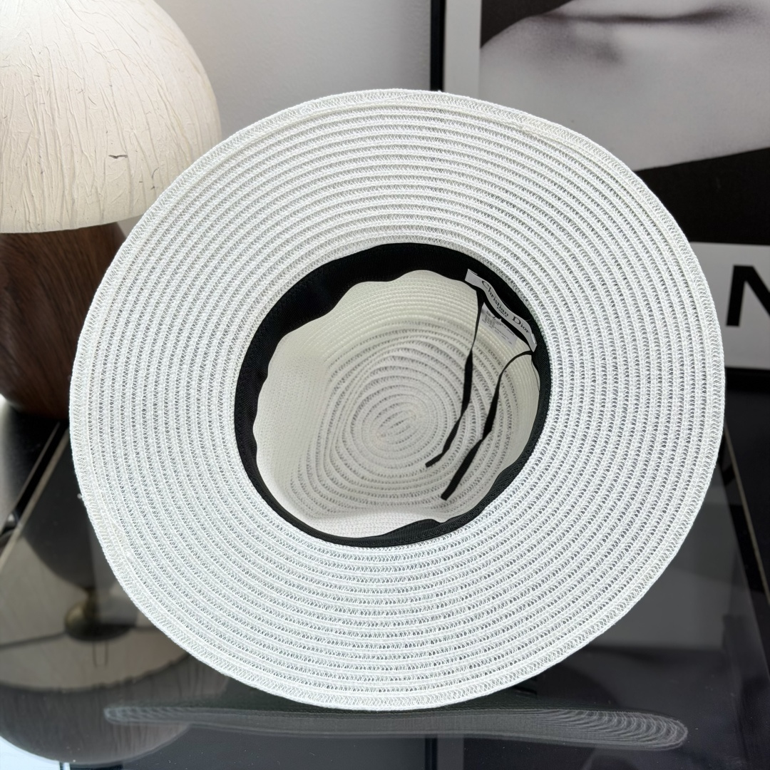 Dior Flat-Brimmed Straw Hat - Image 8