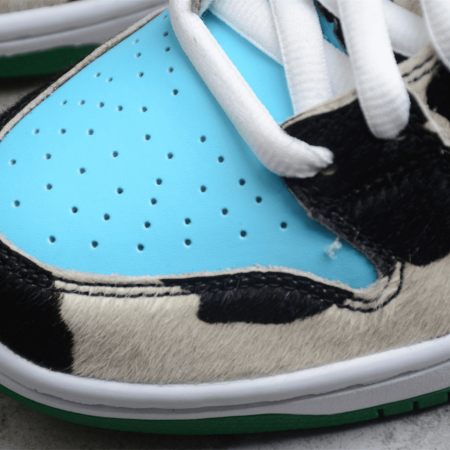 Ben & Jerry_s x NK SB Dunk Low Pro QS Chunky Dinky - Image 10