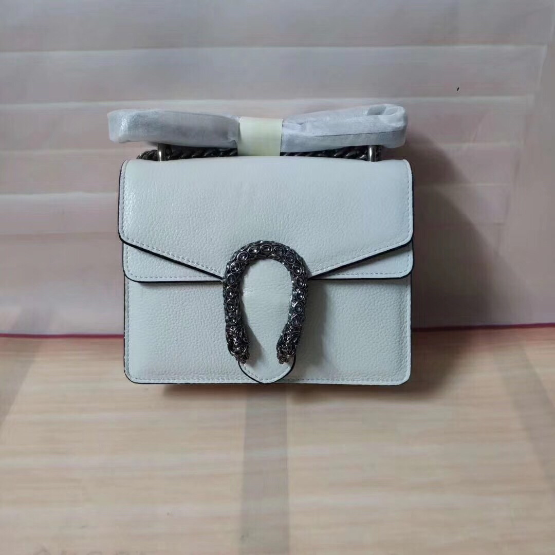 GUCCI Mini Dionysus Shoulder Bag - Image 14
