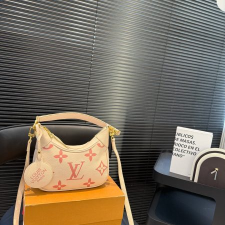 LV Leather Bag - Image 9