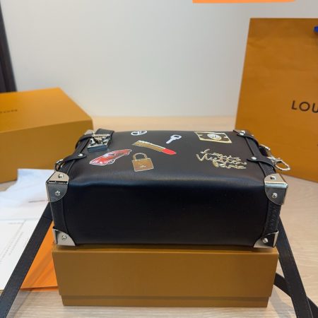 LV Side Trunk MM H27 Bag - Image 7