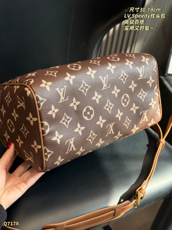 LV Speedy P9 Bandoulière 30 Monogram Bag