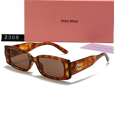 Miu Miu Fashionable Sunglasses - Image 3