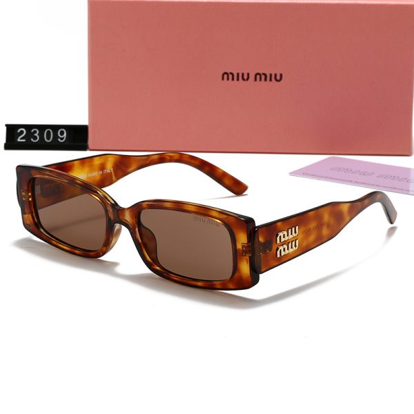 Miu Miu Fashionable Sunglasses