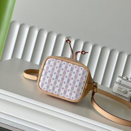 LV Mini Bucket Bag - Image 4