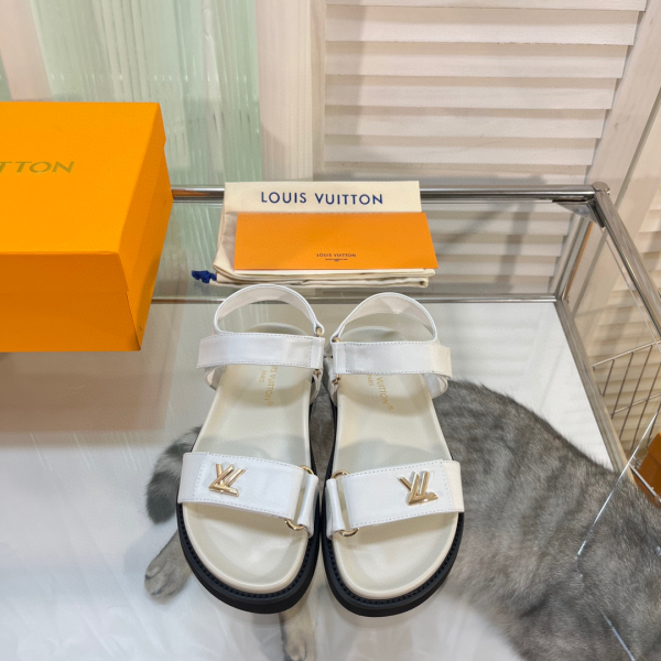 LV Sunset Beach Sandals Slide
