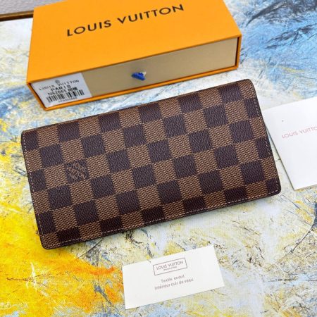 LV Brazza Flip Wallet N62665 - Image 5