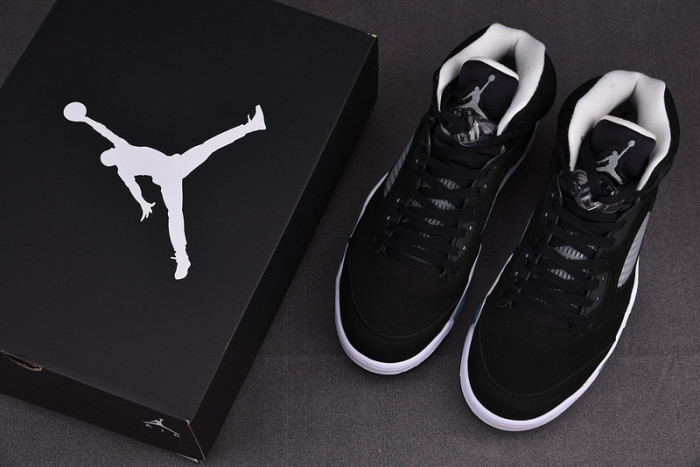 AIR JORDAN 5 RETRO OREO CT4838-011 - Image 13