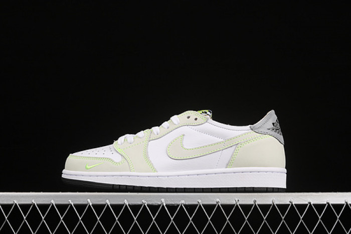 Jordan 1 Retro Low White Ghost Green Black DM7837-10R - Image 2