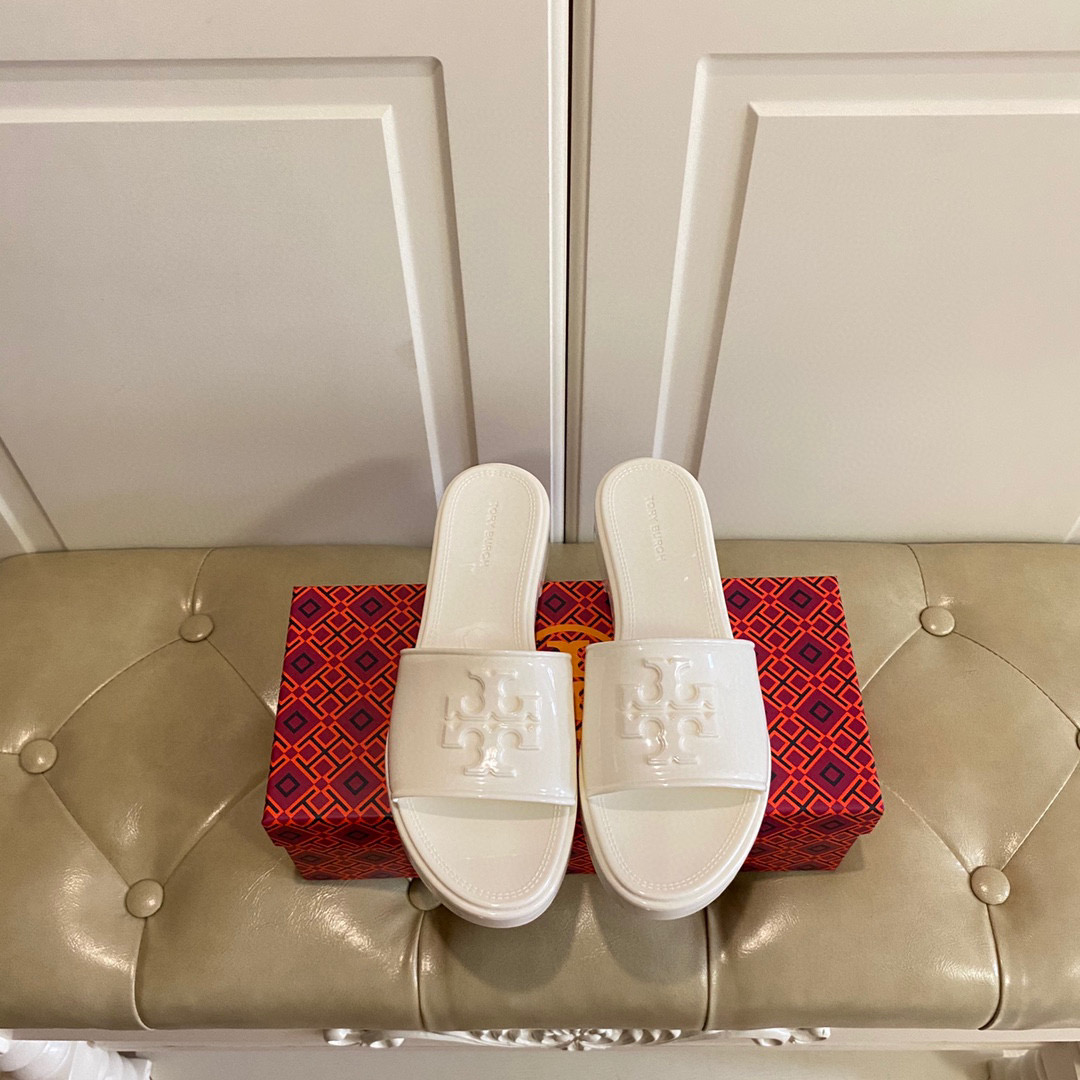 Tory Burch Rubber  Fashion Flip-flops Sandals Slide - Image 5